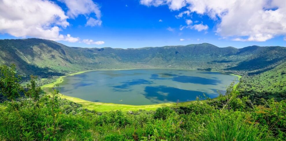 2 days Tarangire and Ngorongoro safari from Arusha by road