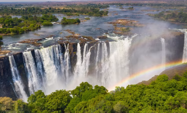 Luxury Zimbabwe wildlife and culture safari from Victoria Falls