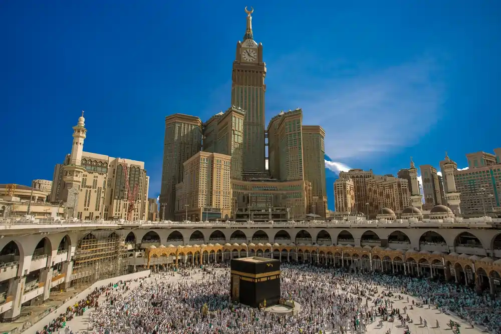 Umrah Pilgrimage – Best of Mecca & Medina Tour Package – 10 Days 9 Nights