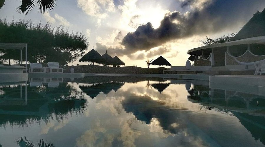 sunset by the pool KOLA BEACH RESORT Reviews (Malindi, Kenya, Africa)